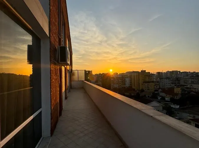 아파트 With View