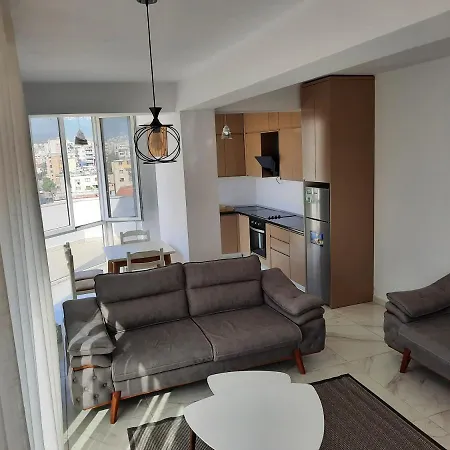 Apartamento With View Tirana